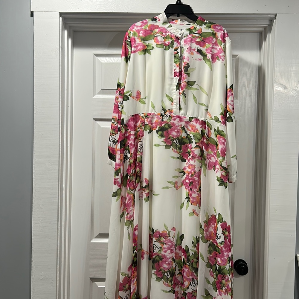 Dainty jewels floral dress XXXL